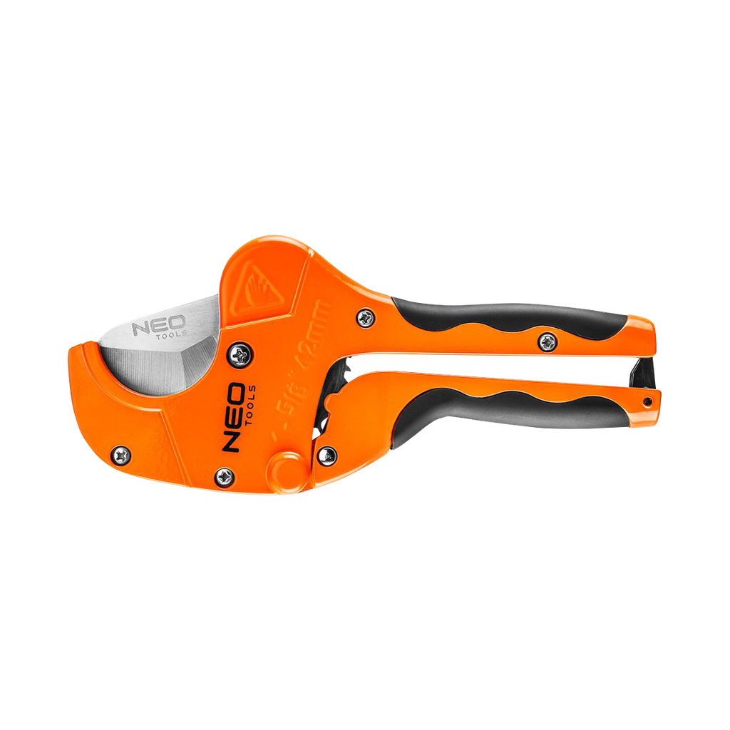 Plastic pipe cutter with cutting range up to 42 mm. 